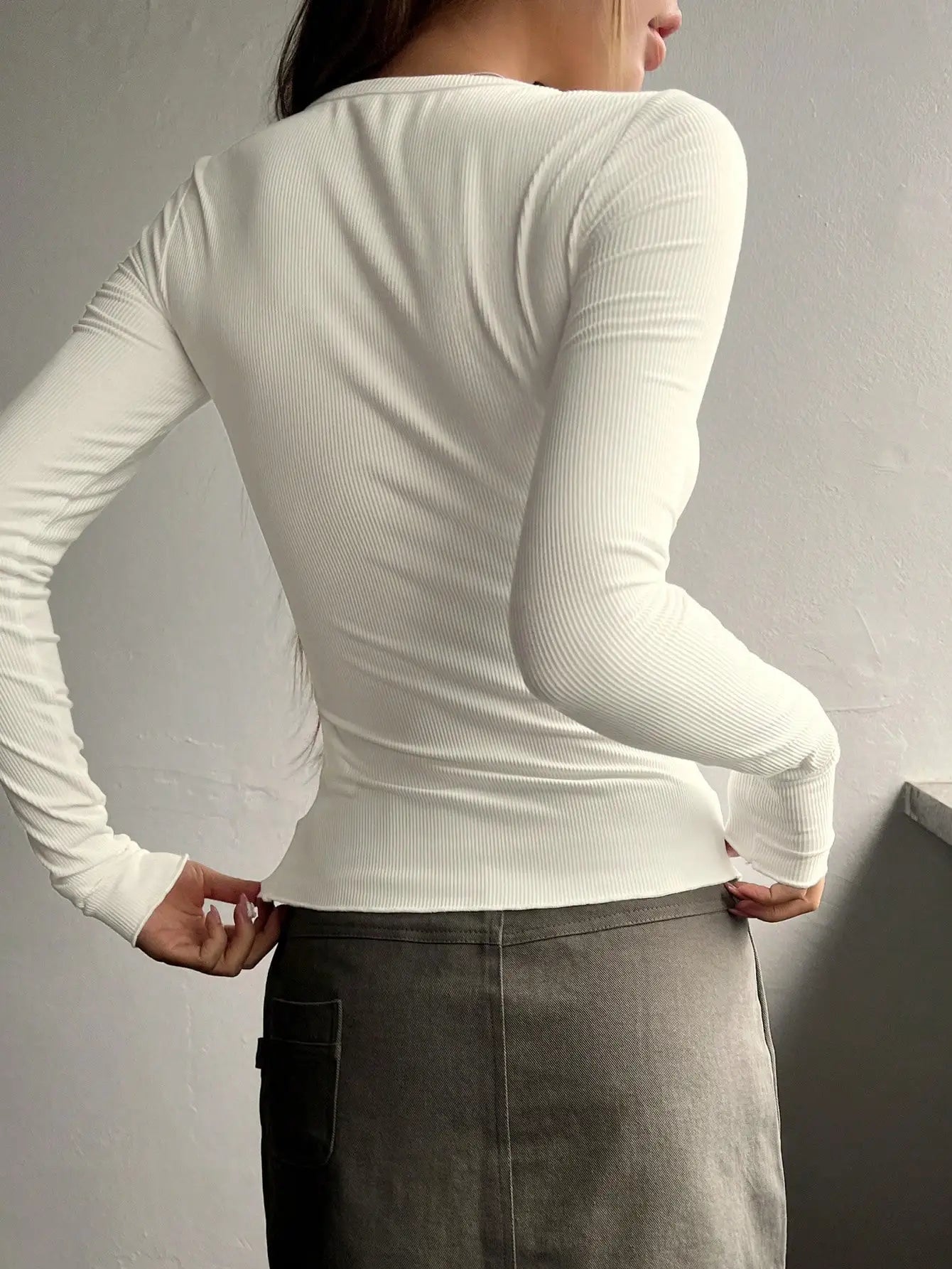 Women Ribbed Half Button Long Sleeve Tee