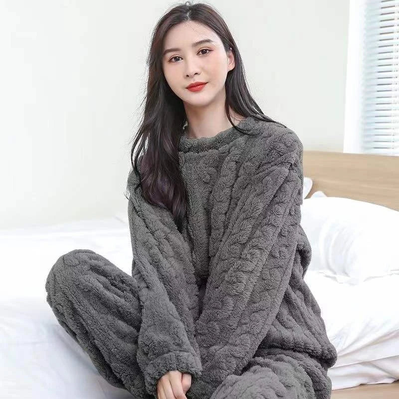 Two-Piece Autumn and Winter Pajama Set
