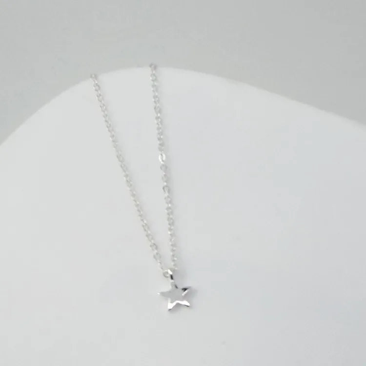 Women Fashion Gold and Silver Star Pendant Clavicle Necklace