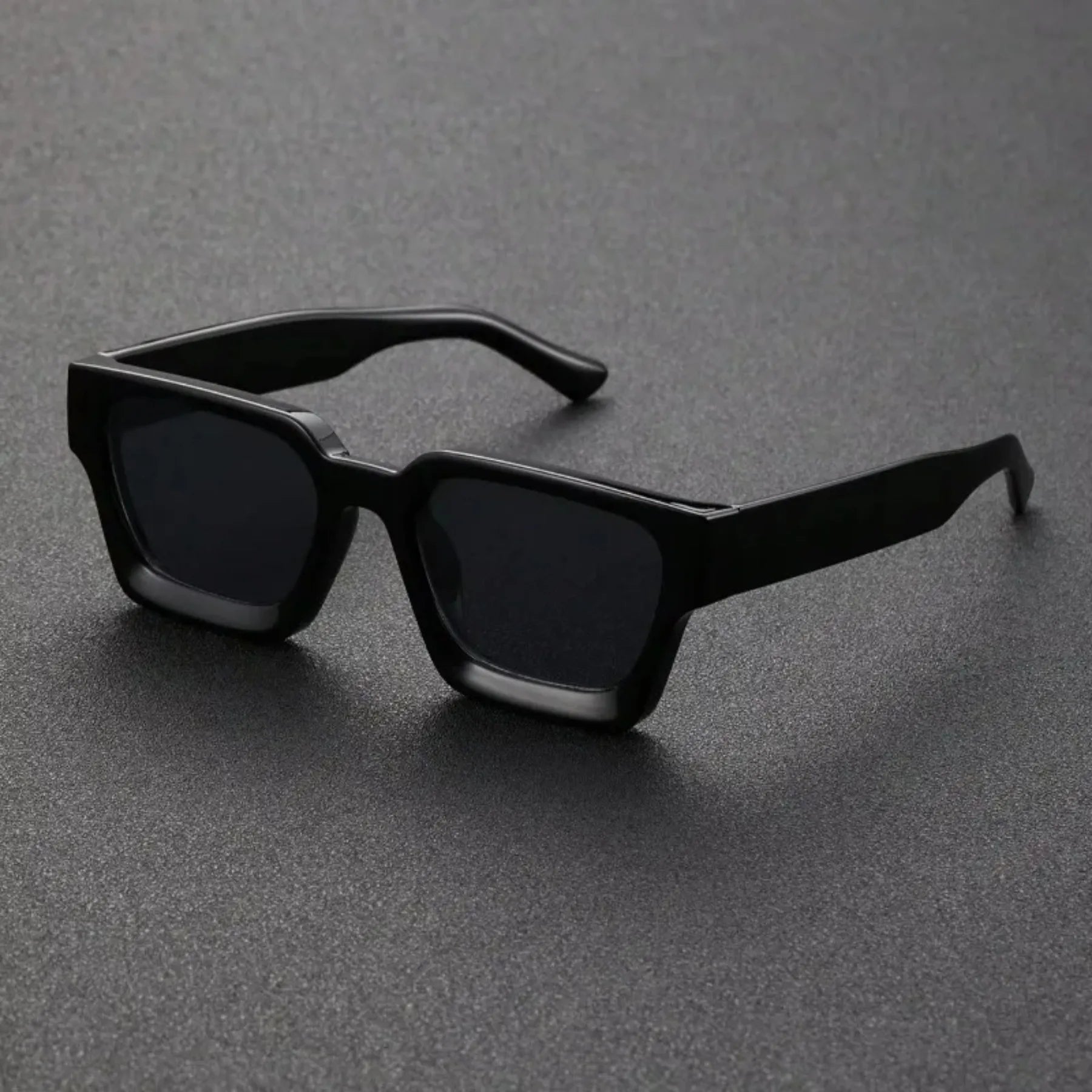 Men Fashion Square Plastic Frame Sunglasses