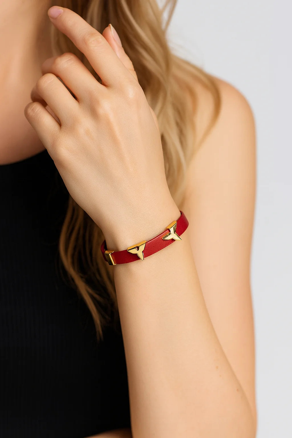 Women Leather Butterfly Stud Adjustable Bracelet Fashion Jewelry
