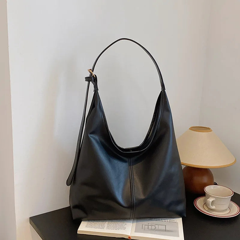 Vintage Large Capacity Hobo Shoulder Bag for Women