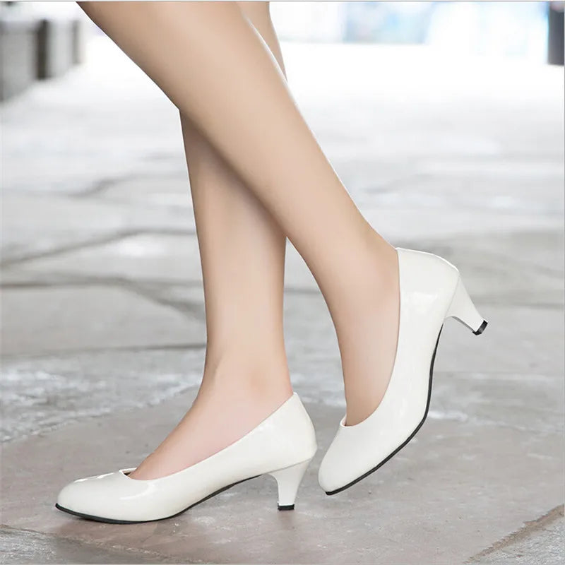 Women Medium Heel Nude Pumps