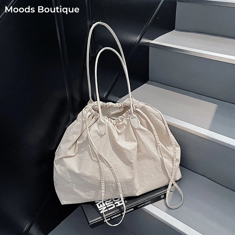 Large Capacity Nylon Drawstring Bucket Wrist Bag for Women