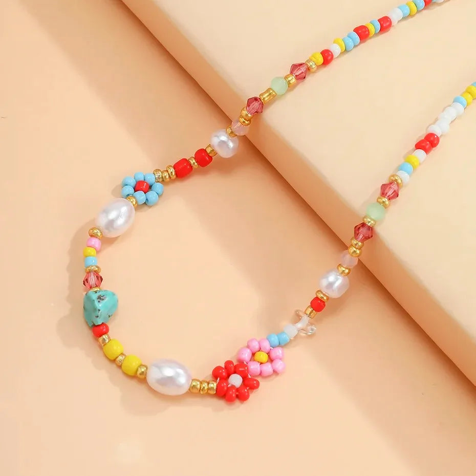 Women Dalmatian Beaded Pendant Necklace