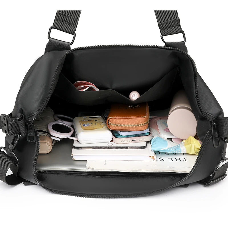 Large Capacity Waterproof Oxford Travel Duffel Bag for Women