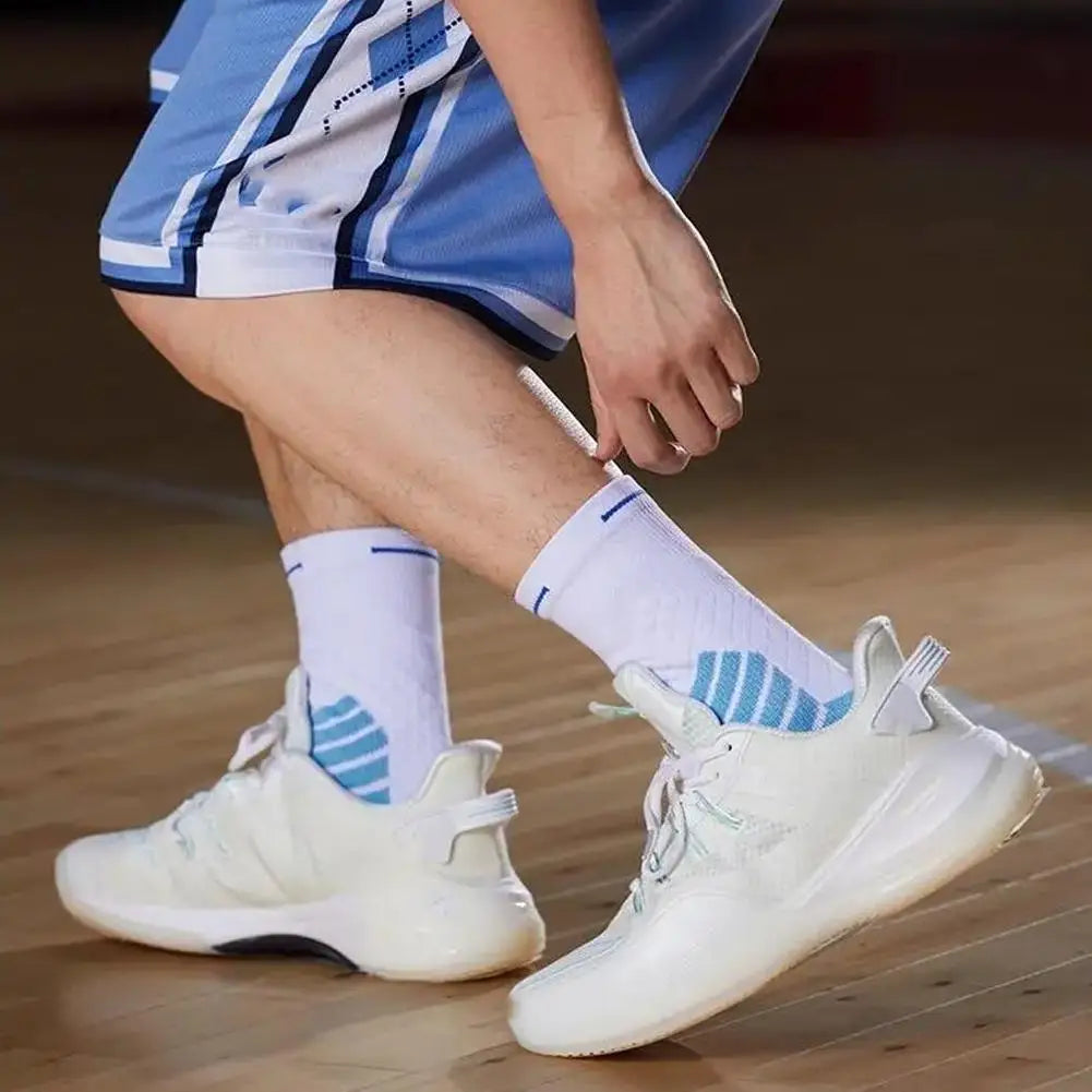 Bullfight 2.0 High Top Basketball Socks for Men