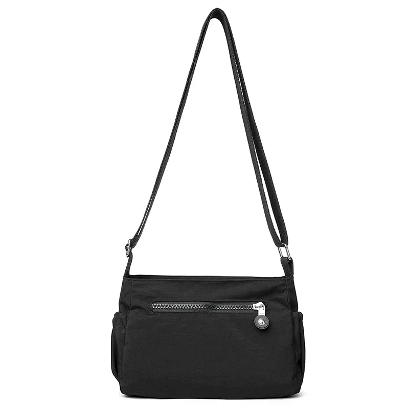 Simple new solid-color shoulder bag for women, lightweight and casual, versatile for all occasions, small square bag for outdoor