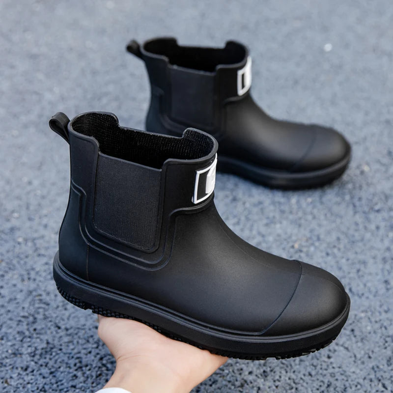 Men's Short-Tube Non-Slip Rain Boots, Fashionable Low-Top Water Shoes, Pvc One-Piece Molded Rain Boots, Waterproof Shoes for Farm Work