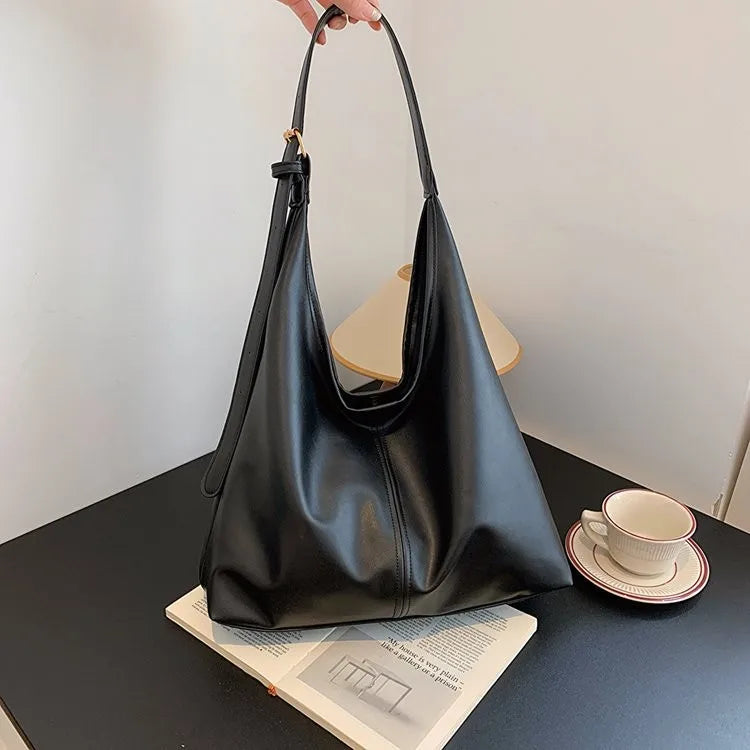 Retro Large Capacity Tote Shoulder Bag for Women