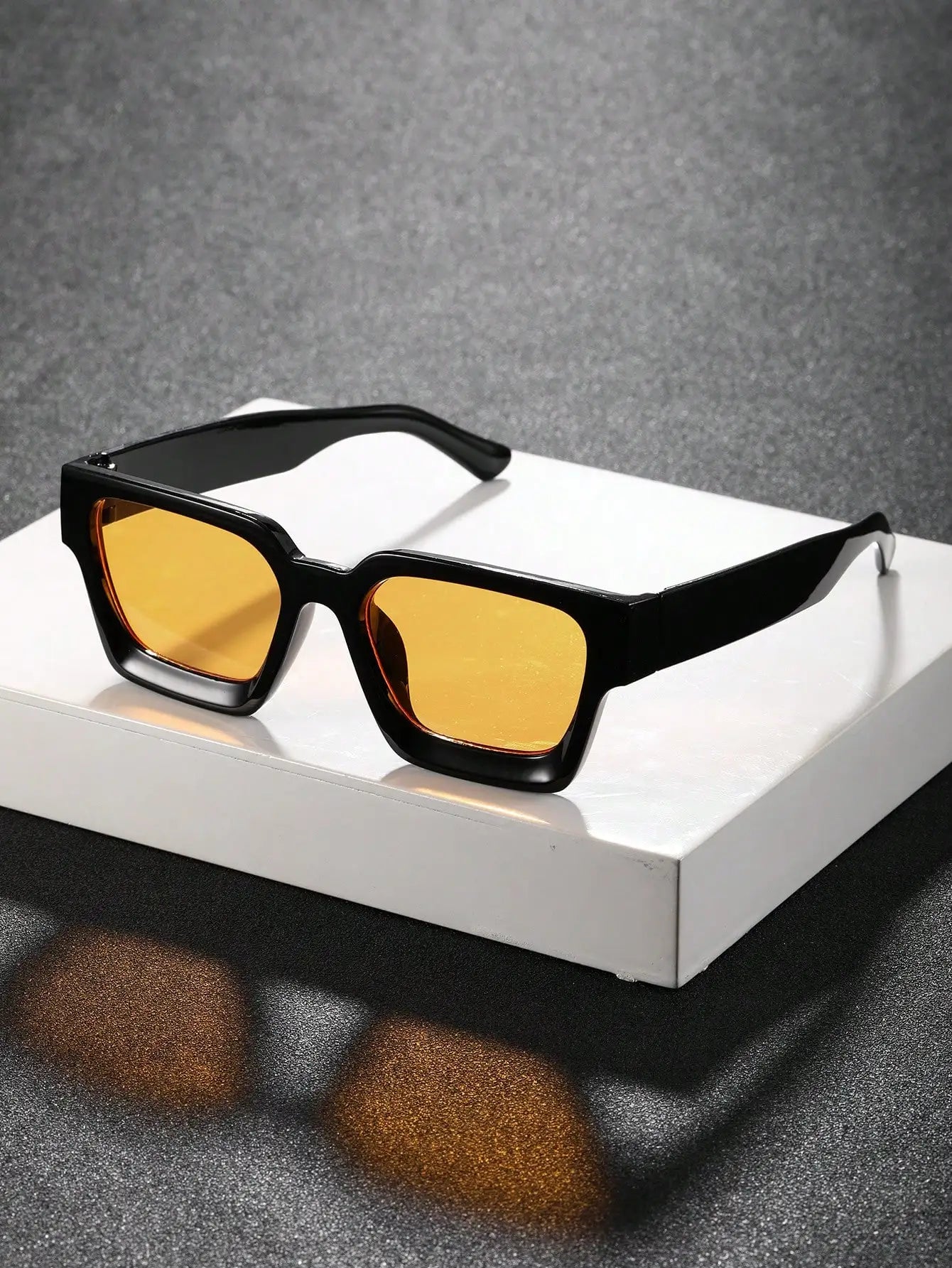 Men Classic Square Frame Fashion Sunglasses Eyewear