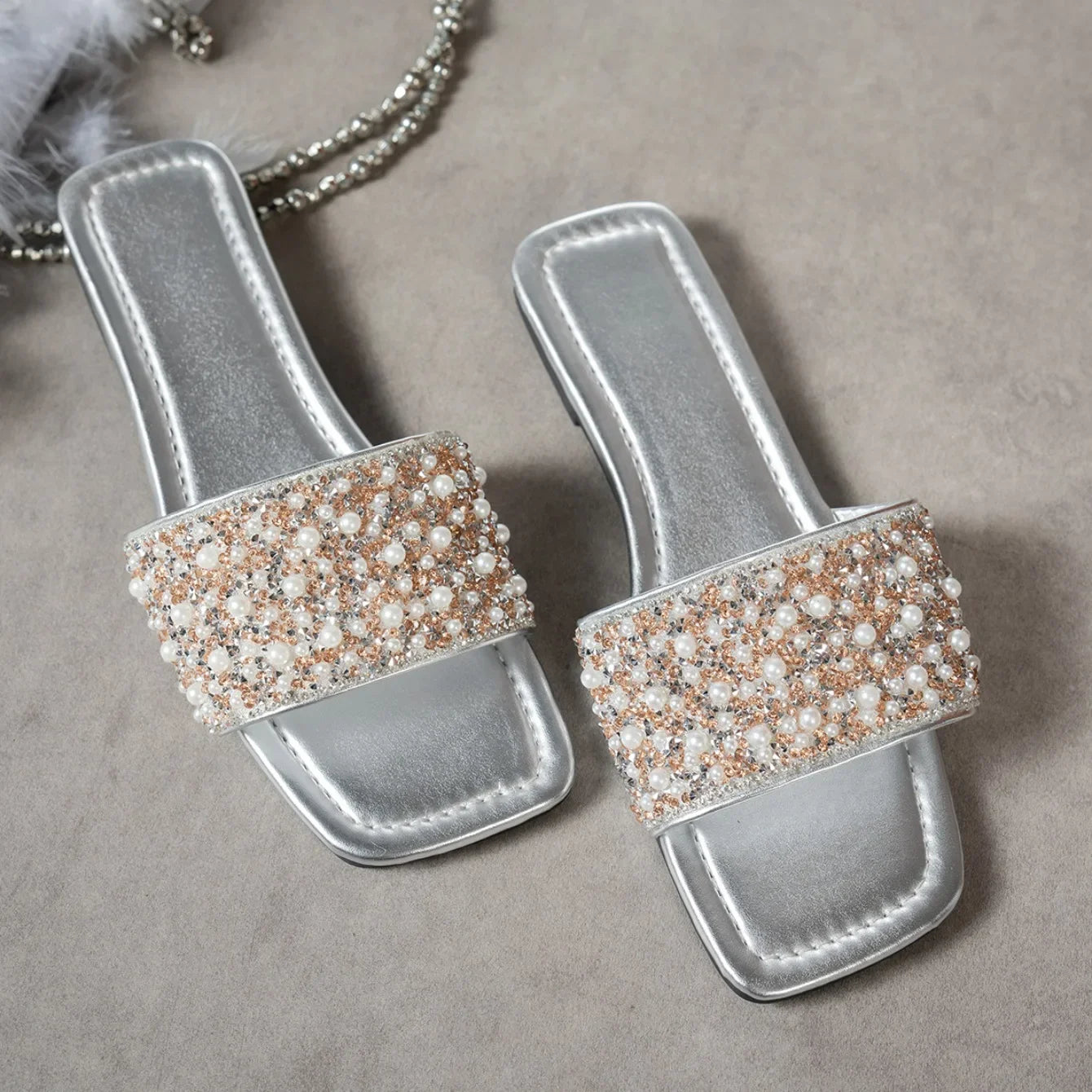 Women Rhinestone Flat Fashion Slippers