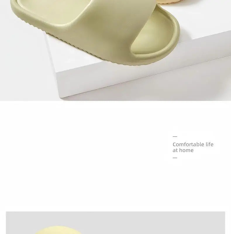 Men's Classy  Slippers for Women's Home Use Thick-Soled Indoor Summer Bread Sandals for Men's Couples Bathroom Bathing Non-Slip Slippers