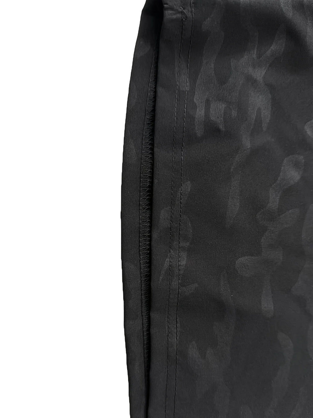 Men's breathable sports shorts