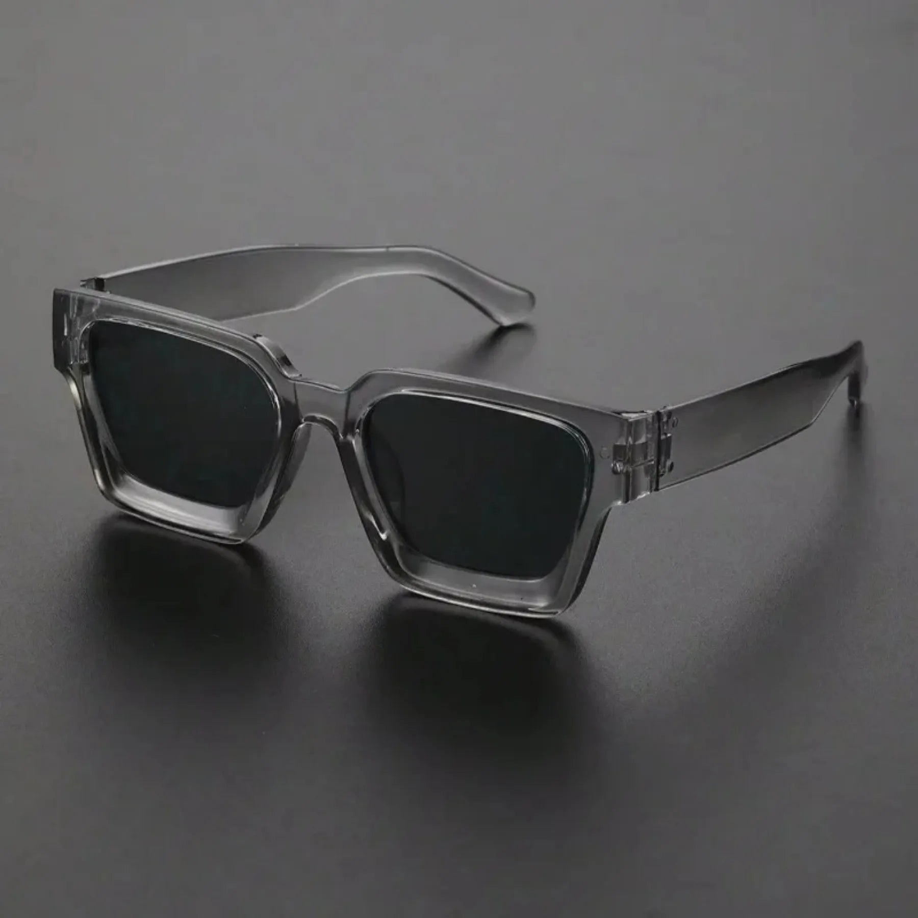 Men Fashion Square Plastic Frame Sunglasses