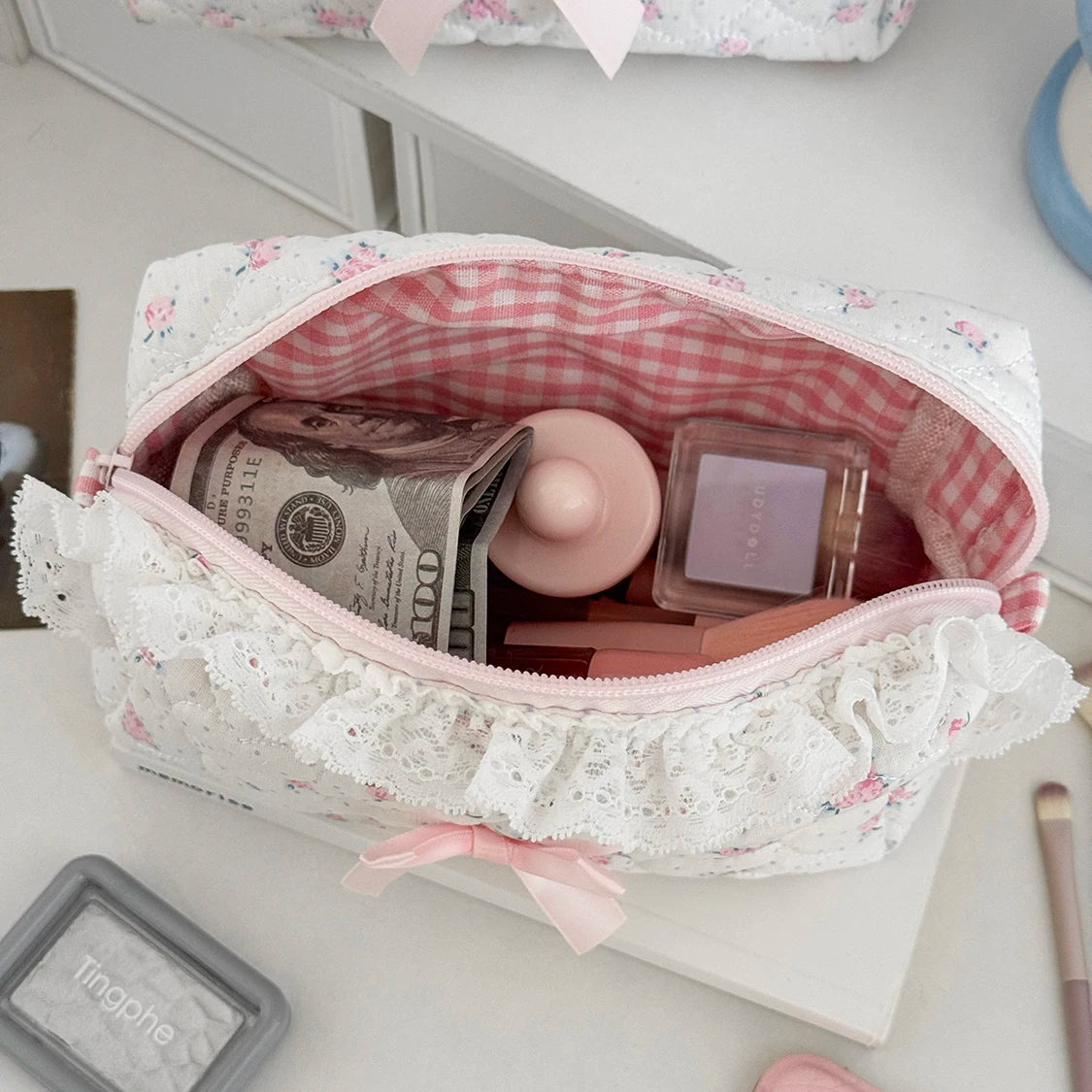 Floral Lace Makeup Travel Zipper Bag
