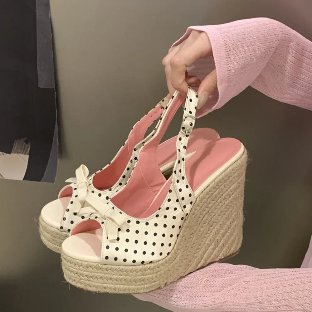 Women Thick Soled Grass Woven High Heels Wedges