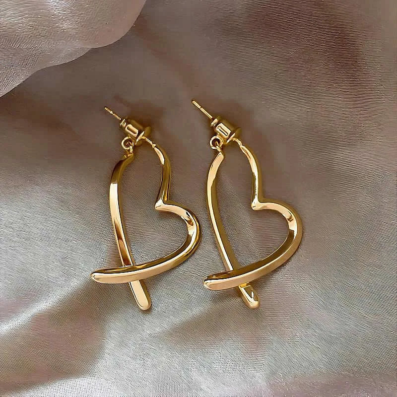 Women Love Heart Fashion Earrings Minimal Jewelry