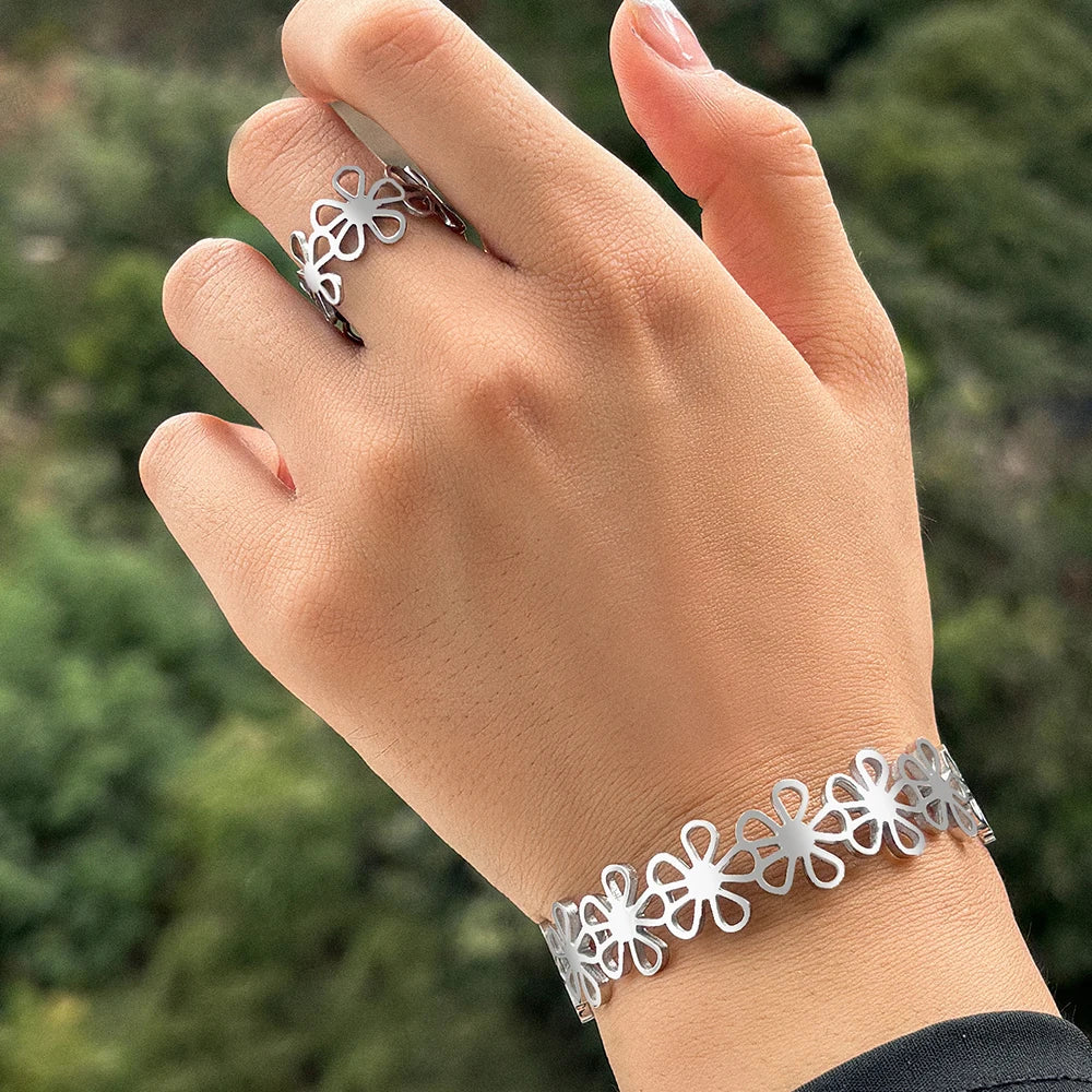 Women Stainless Steel Flower Bracelet Ring Set Retro Jewelry