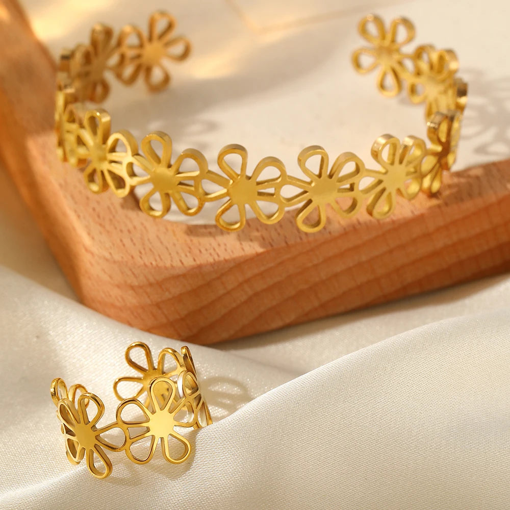 Women Stainless Steel Flower Bracelet Ring Set Retro Jewelry
