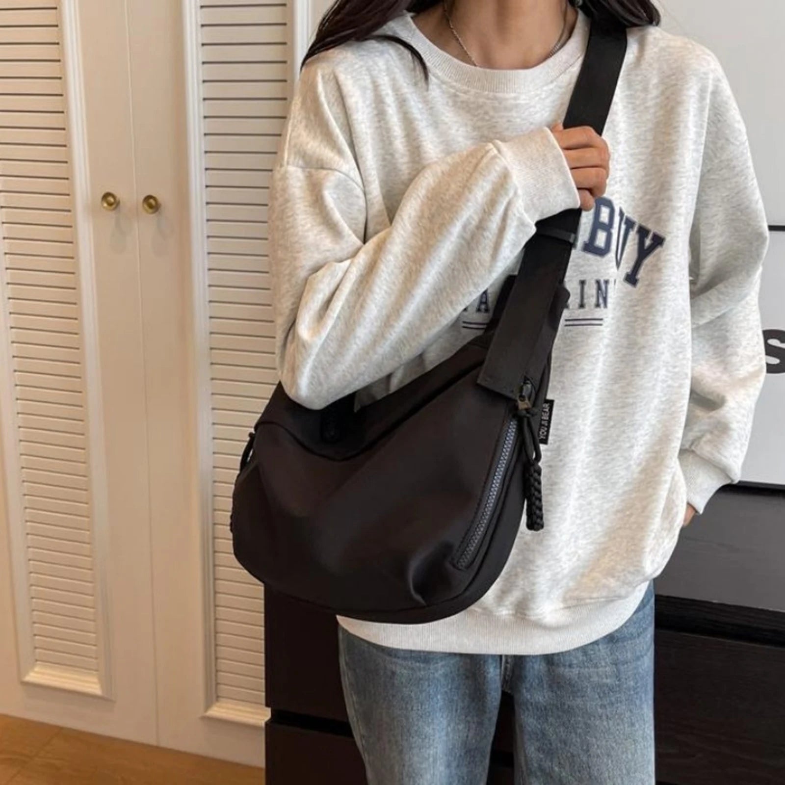 Large Capacity Commuter Crossbody Shoulder Bag for Women