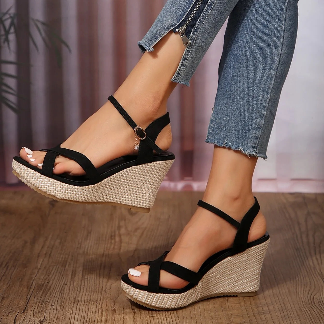Women New Fashion Wedges Sandals