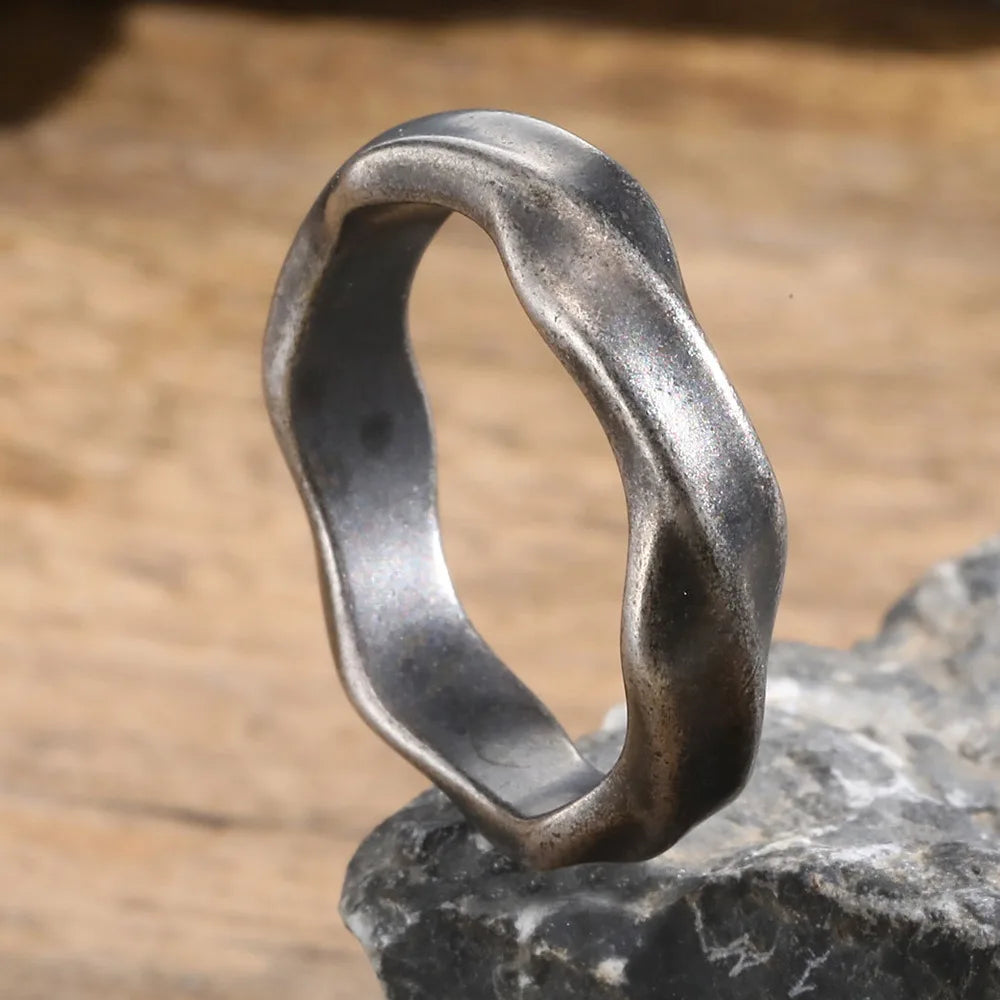 Men Vnox Twisted Stainless Steel Mobius Ring