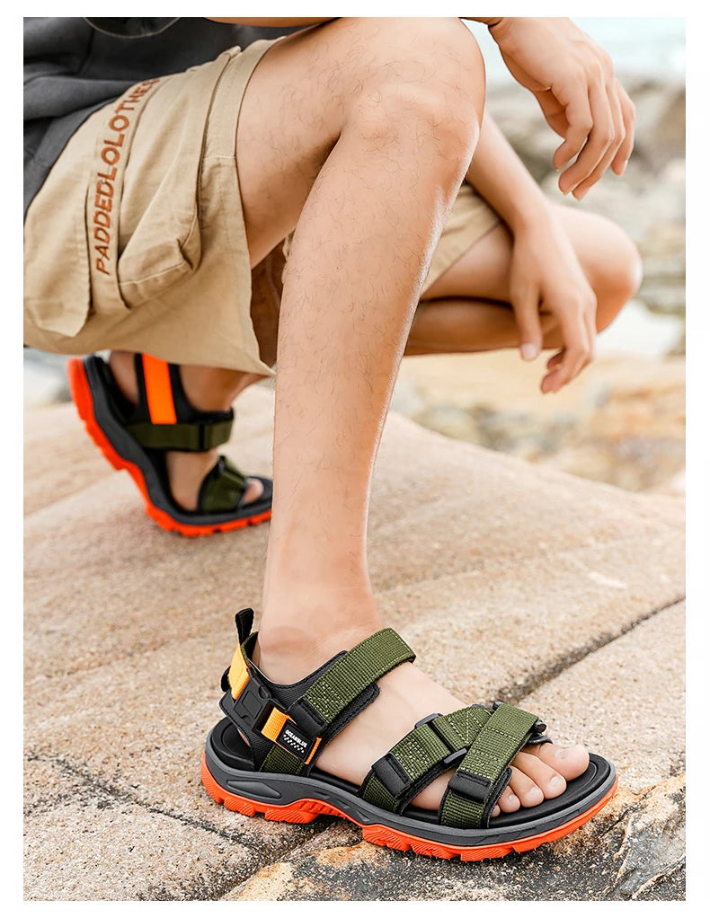 Men Breathable Wear-Resistant Hiking & Walking Sandals