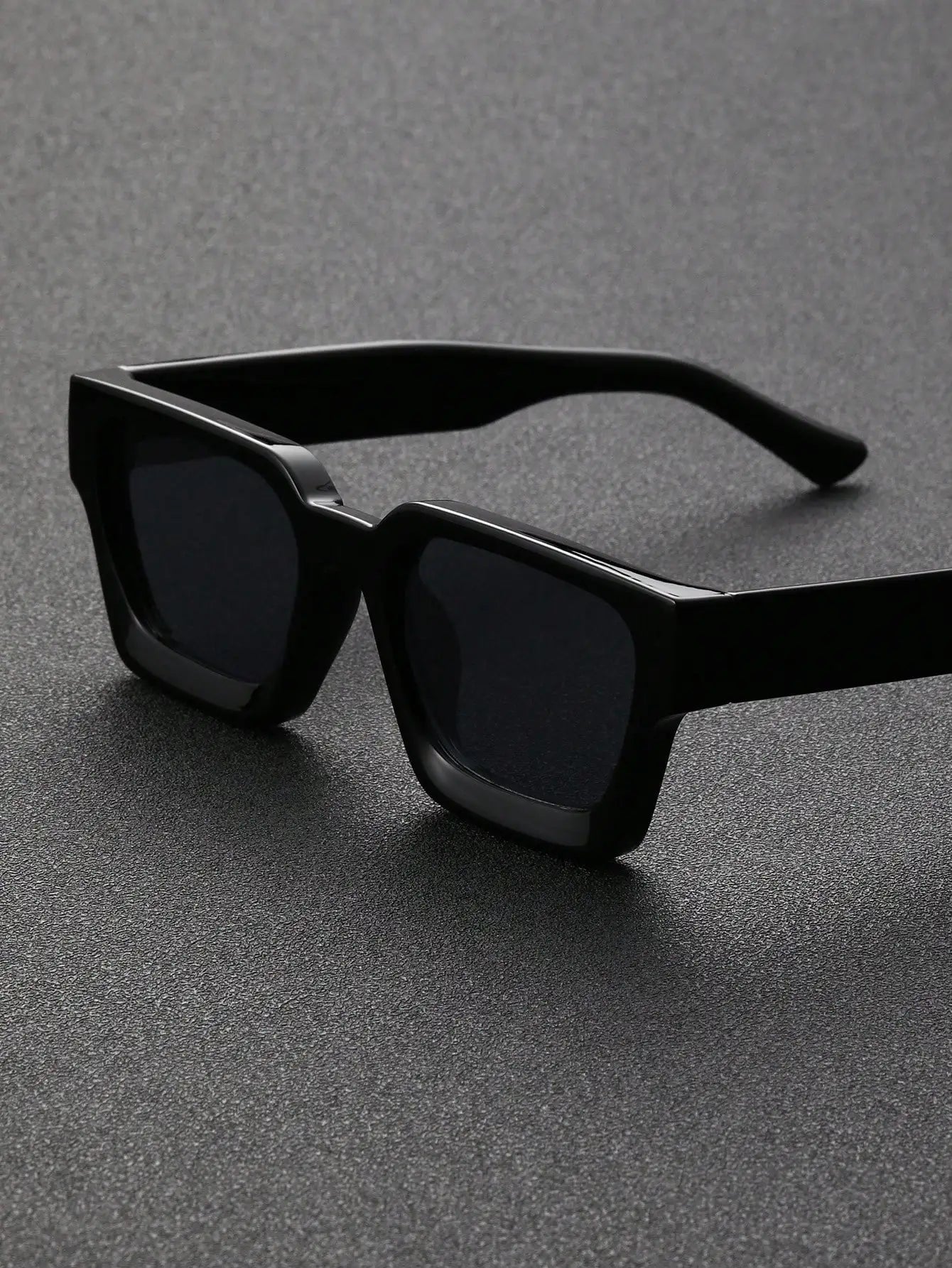 Men Classic Square Frame Fashion Sunglasses Eyewear