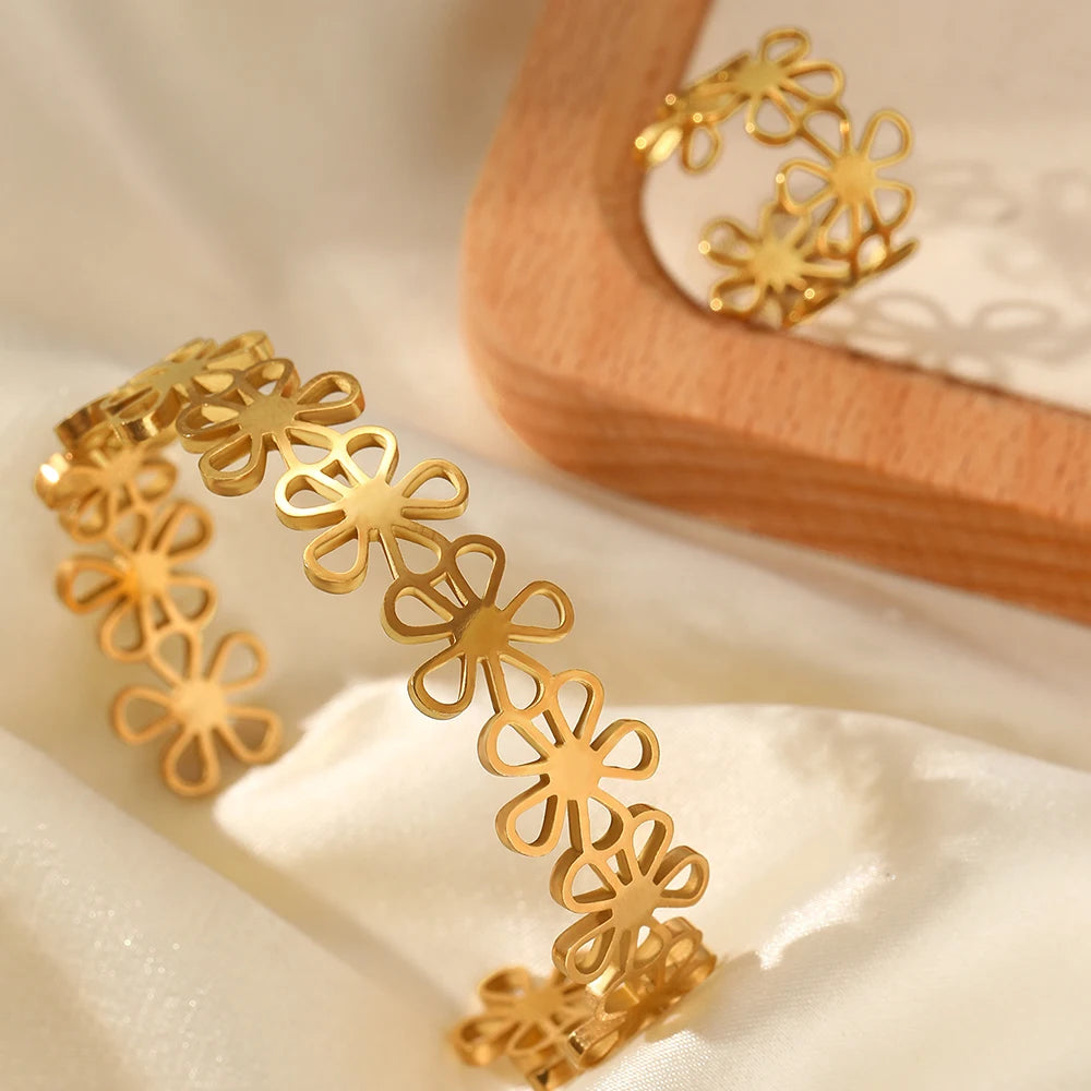 Women Stainless Steel Flower Bracelet Ring Set Retro Jewelry