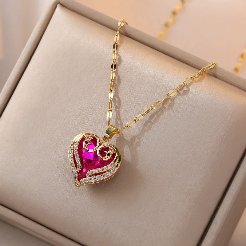 Women Peach Heart Pearl Stainless Steel Clavicle Necklace