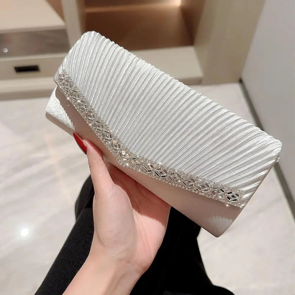 Elegant Chain Evening Clutch Bag for Women