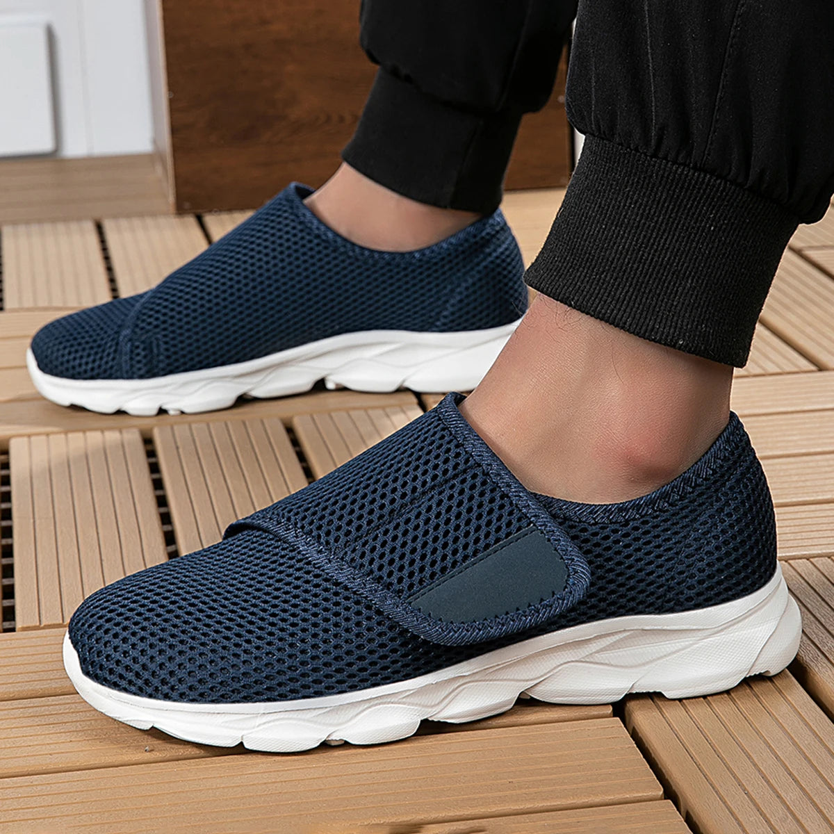 Women Wide Feet Walking Shoes