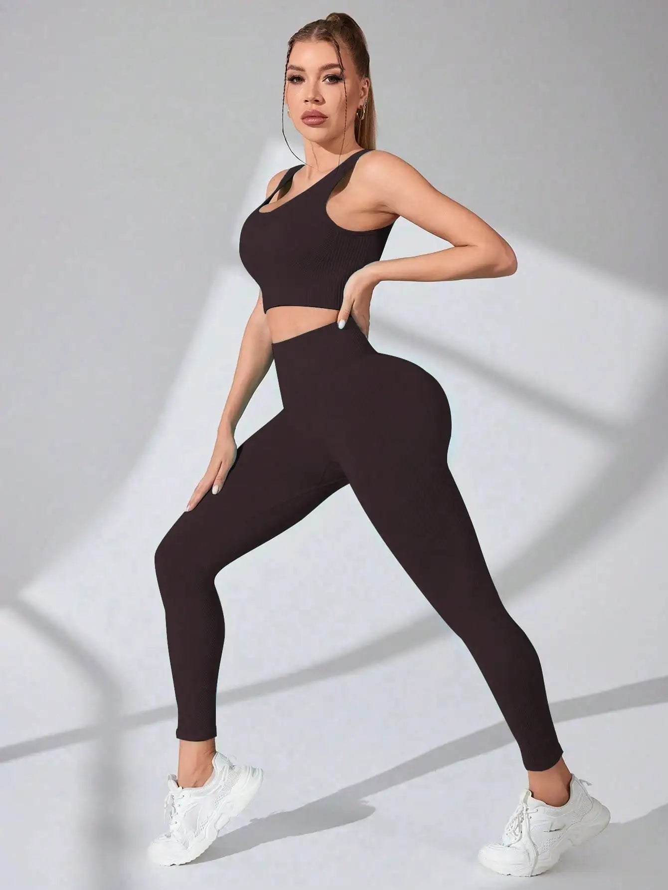 Women Seamless Yoga Set Sports Bra and Leggings Gym Outfit