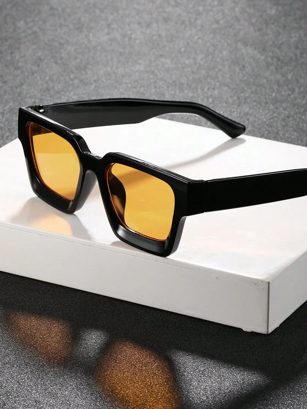 Men Classic Square Frame Fashion Sunglasses Eyewear