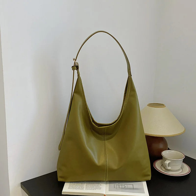 Vintage Large Capacity Hobo Shoulder Bag for Women