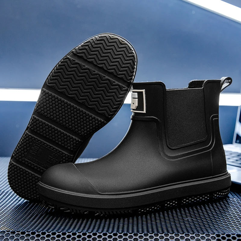 Men's Short-Tube Non-Slip Rain Boots, Fashionable Low-Top Water Shoes, Pvc One-Piece Molded Rain Boots, Waterproof Shoes for Farm Work