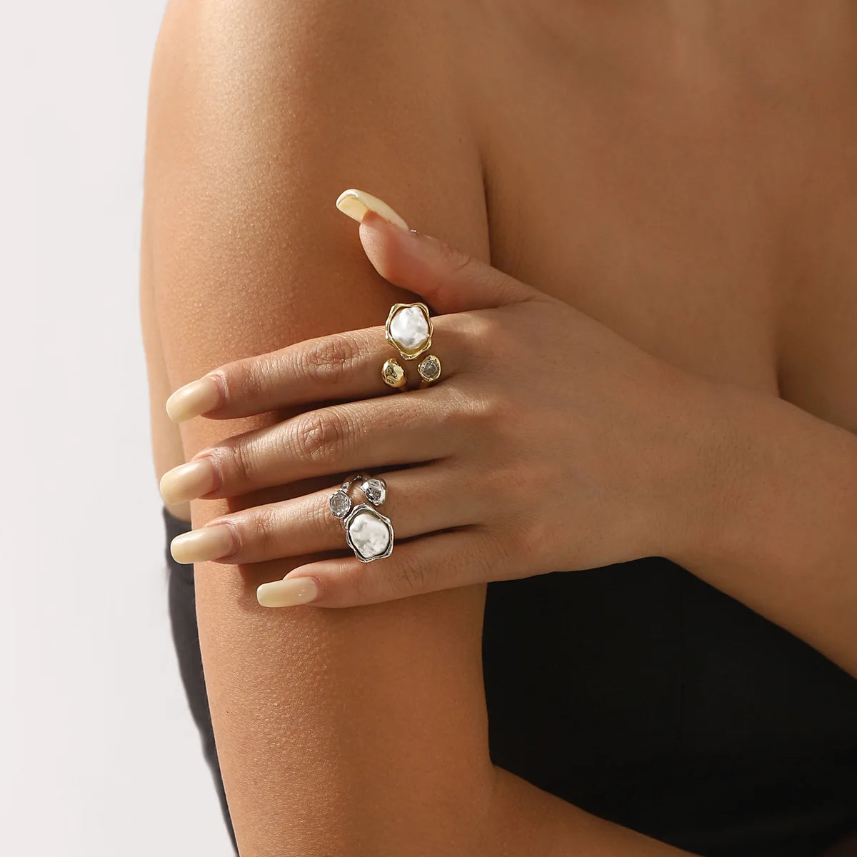 Women Vintage Baroque Pearl Geometric Zircon Ring Jewelry