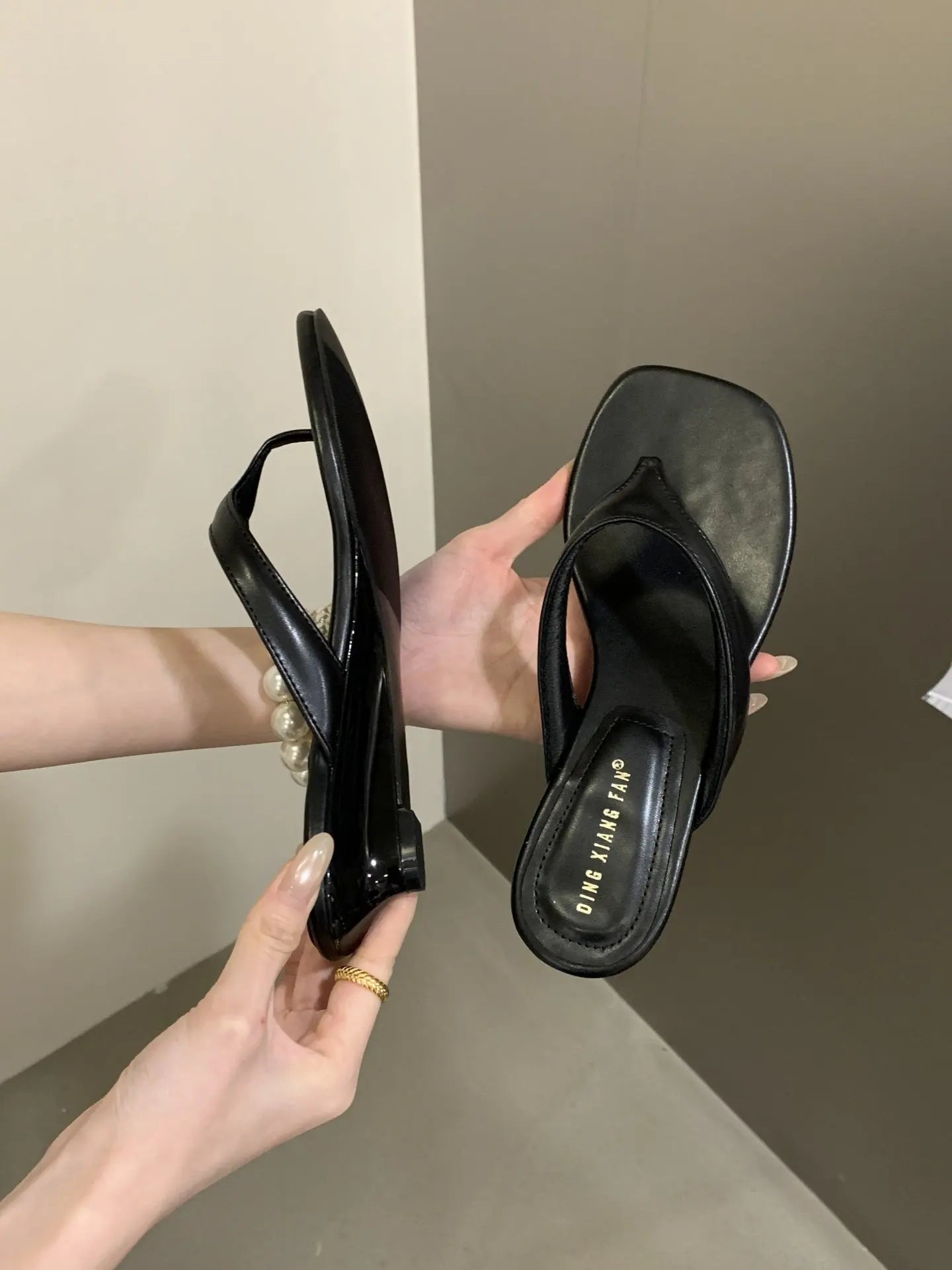 Women Wedge Heel Flip Flop Sandals
