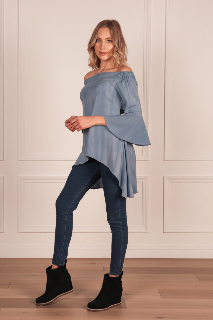 Off Shoulders Hi-Lo Hem Top