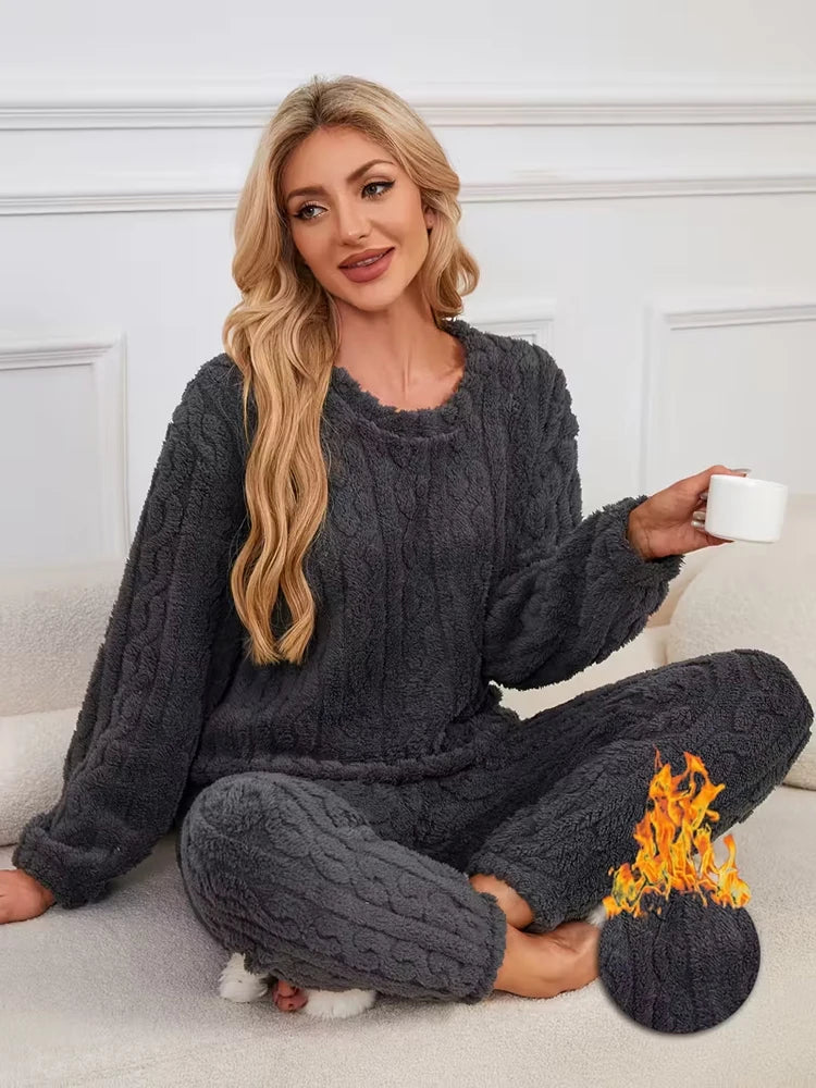 Two-Piece Autumn and Winter Pajama Set